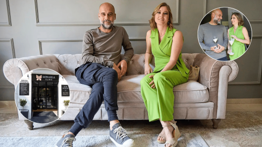 Pep Guardiola sentado junto a la Dra. Mireia Illueca Moreno en un sofá dentro de Monarka Clinic; la imagen incluye dos recuadros circulares con una foto de la entrada de la clínica y otra de ambos conversando.
